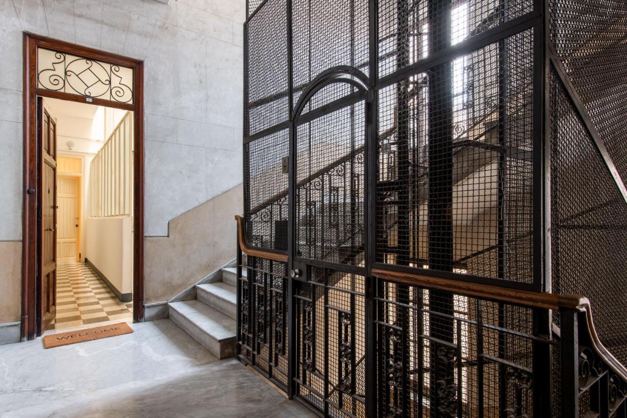 Casa Rorro' Nei Pressi Di Via Roma By Wonderful Italy Palermo Exterior foto